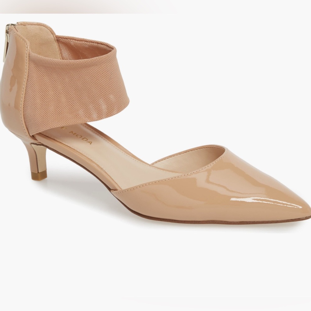 Pelle Moda, blush patent leather point toe size 8.5